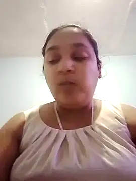 Indianbloom- online show from 11-17-25, 01:48