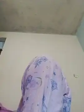 Indianbloom- online show from 11-15-25, 08:40