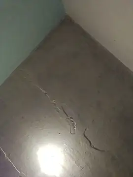 Indianbloom- online show from 01-18-26, 09:24