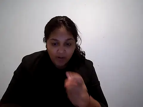 Indianbloom- online show from 09-19-25, 04:55