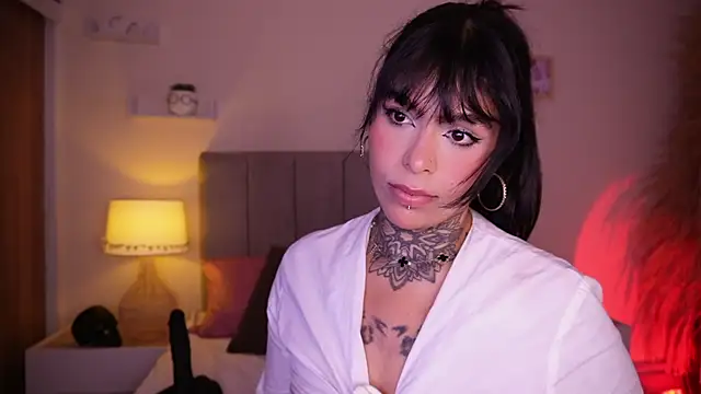 curvyliciousss online show from 02-17-25, 09:54