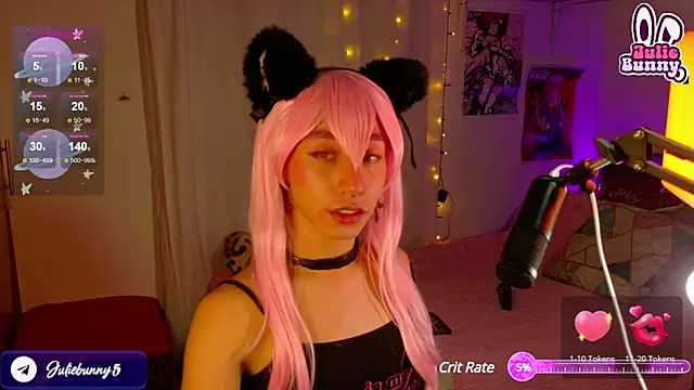Snapshot of Littlebunny21 chatting on 12-11-24, 03:35 Littlebunny21 online show from 12-11-24, 03:35