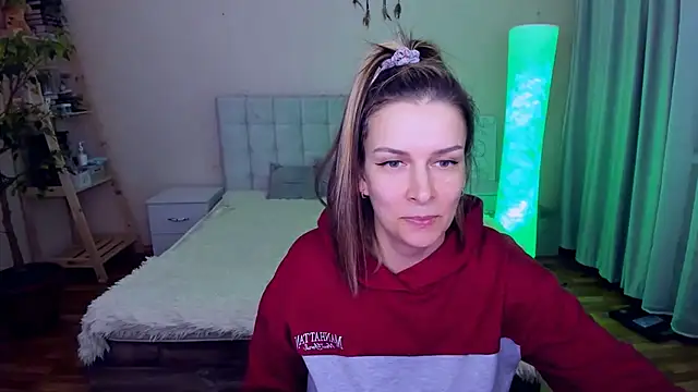 AlexiaDarren online show from 03-21-25, 03:46