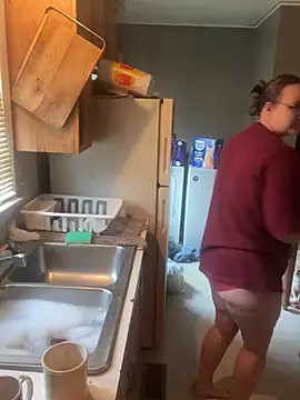 Snapshot of ZeTurtleMaster chatting on 02-21-26, 06:10 ZeTurtleMaster online show from 02-21-26, 06:10