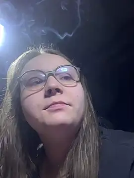 Snapshot of ZeTurtleMaster chatting on 03-17-26, 04:15 ZeTurtleMaster online show from 03-17-26, 04:15