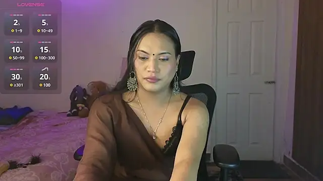 Snapshot of DarlingJenny22 chatting on 12-19-24, 08:44 DarlingJenny22 online show from 12-19-24, 08:44