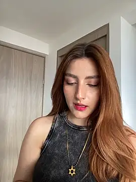 Snapshot of Anavi_ chatting on 06-10-26, 09:05 Anavi online show from 06-10-26, 09:05