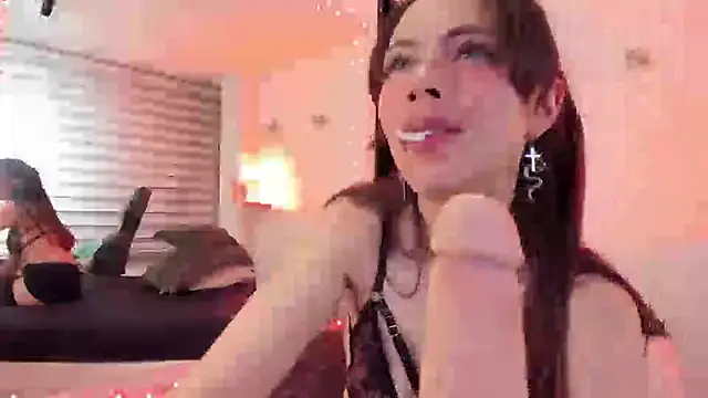 Snapshot of GABY_DAVIS chatting on 10-15-25, 04:44 GABY DAVIS online show from 10-15-25, 04:44