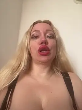 SofiaJoy online show from 03-13-26, 12:10