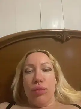 SofiaJoy online show from 05-18-26, 04:34