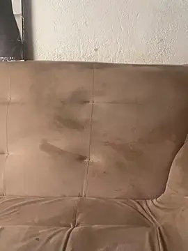 angellhott online show from 02-26-26, 07:47