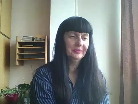 MelanyBanks online show from 11-12-25, 09:35