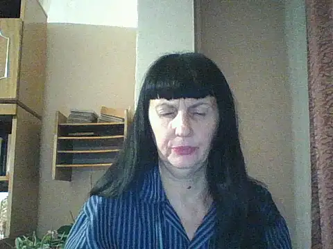 MelanyBanks online show from 11-04-25, 07:06