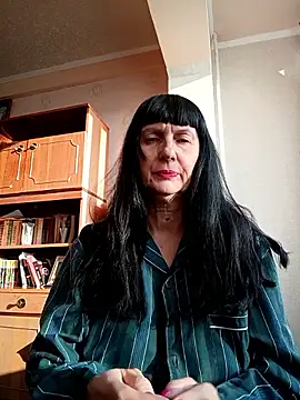 MelanyBanks online show from 01-12-26, 08:43