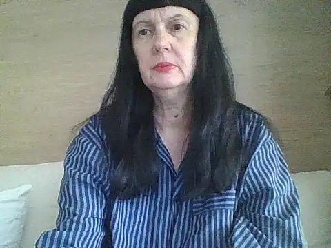 Snapshot of MelanyBanks chatting on 05-31-26, 07:03 MelanyBanks online show from 05-31-26, 07:03