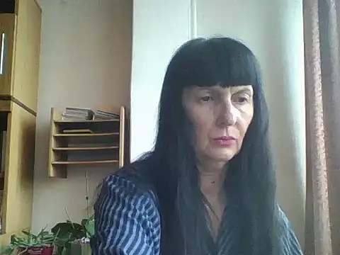 MelanyBanks online show from 11-17-25, 08:07