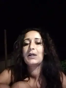 Snapshot of Alina03210 chatting on 06-29-26, 10:20 Alina03210 online show from 06-29-26, 10:20