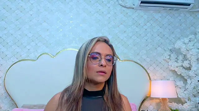 MarilynVega1 online show from 03-31-26, 01:57