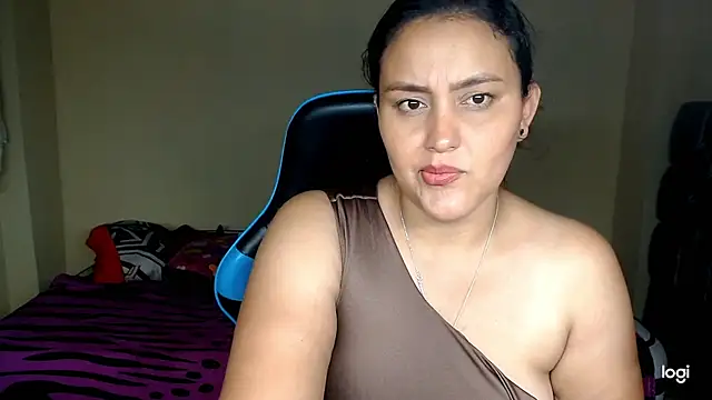 Snapshot of sexy_nurse_ chatting on 06-13-26, 03:15 sexy nurse online show from 06-13-26, 03:15