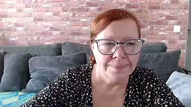 Adelewildx online show from 10-03-25, 10:39