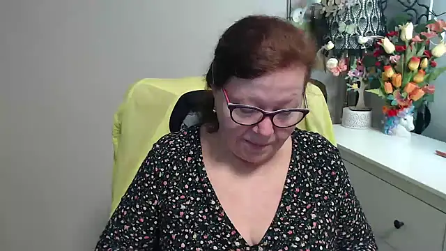 Adelewildx online show from 02-09-26, 03:59