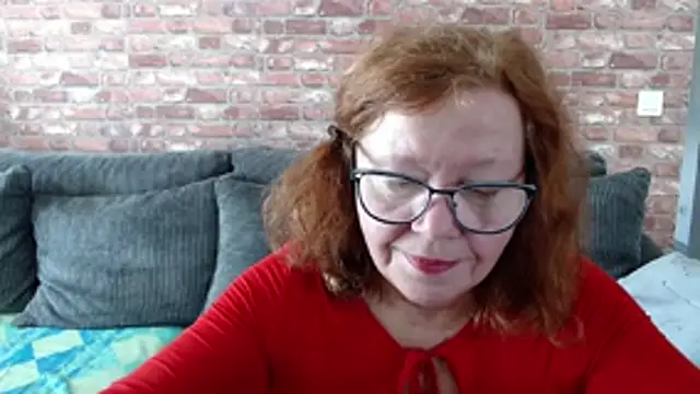 Adelewildx online show from 10-19-25, 10:29