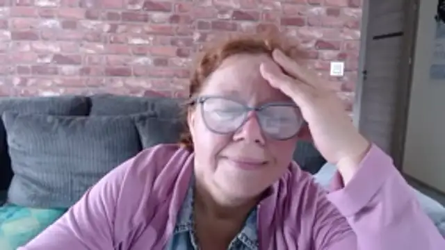 Adelewildx online show from 10-17-25, 10:50