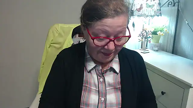 Adelewildx online show from 10-01-25, 03:11