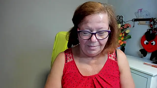 Adelewildx online show from 06-26-26, 01:55