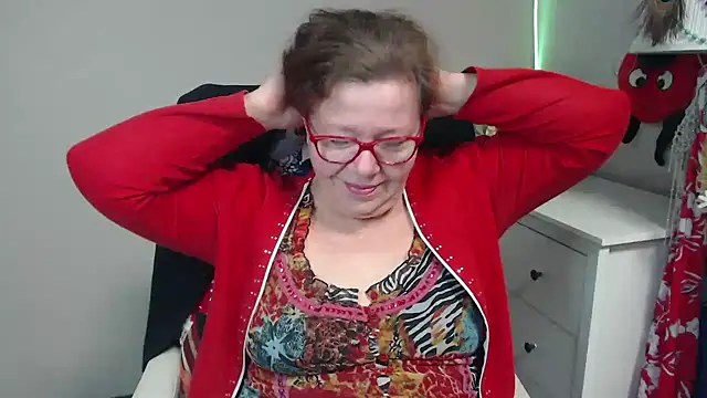 Adelewildx online show from 02-26-25, 07:02