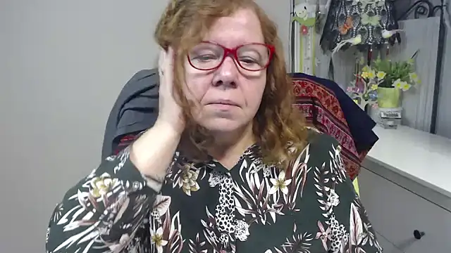 Adelewildx online show from 11-04-25, 04:05