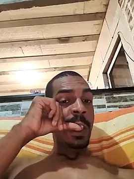 Latrel01 online show from 11-16-25, 12:48