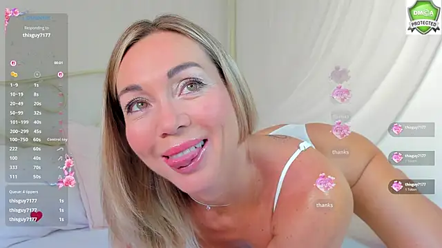Snapshot of -ELISA chatting on 06-24-26, 08:24 -ELISA online show from 06-24-26, 08:24