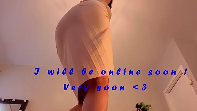 CaringSophie online show from 06-11-26, 06:27