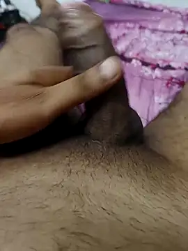 Snapshot of Dileep790 chatting on 11-06-25, 06:39 Dileep790 online show from 11-06-25, 06:39