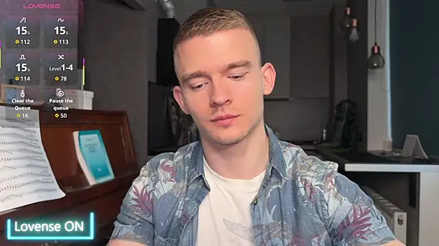 Marvelboy  online show from 11-11-25, 11:27