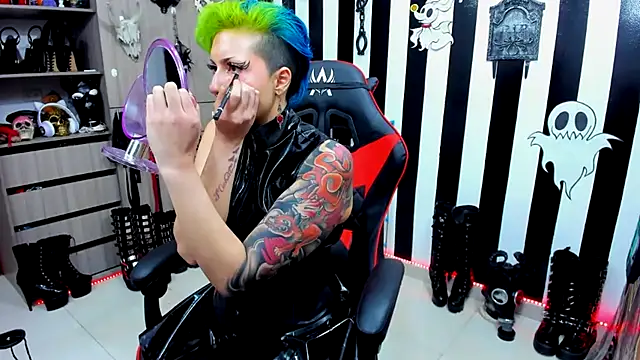 Snapshot of Mistress_Yelena chatting on 12-09-24, 11:13 Mistress Yelena online show from 12-09-24, 11:13