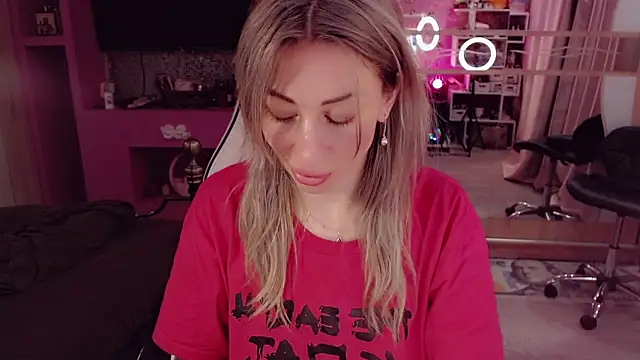 AnnieGOld  online show from 03-01-26, 10:10