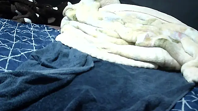 smalldick3280 online show from 02-23-25, 11:44