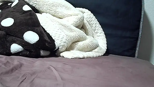 smalldick3280 online show from 12-23-24, 09:05