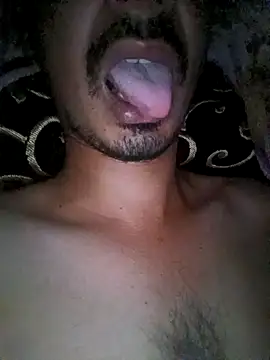 Snapshot of dreamtoungelick69 chatting on 10-22-25, 01:16 dreamtoungelick69 online show from 10-22-25, 01:16