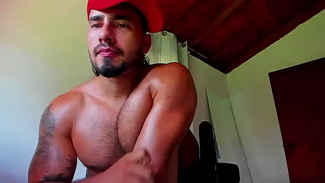 Snapshot of Baky_sexy chatting on 04-21-26, 02:56 Baky sexy online show from 04-21-26, 02:56