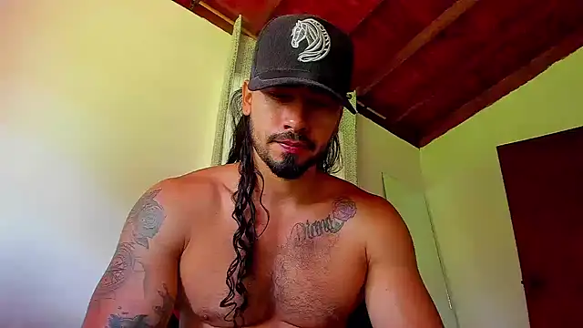 Snapshot of Baky_sexy chatting on 04-22-26, 03:41 Baky sexy online show from 04-22-26, 03:41