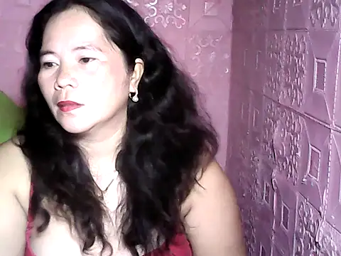 Snapshot of hotpusie_4u chatting on 11-05-25, 04:43 hotpusie 4u online show from 11-05-25, 04:43