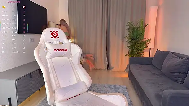 mikkixmeow online show from 12-05-25, 12:04