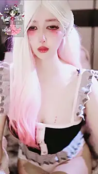 Snapshot of candy_cola chatting on 02-21-26, 11:23 candy cola online show from 02-21-26, 11:23