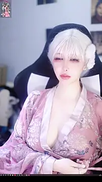 Snapshot of candy_cola chatting on 02-03-26, 07:19 candy cola online show from 02-03-26, 07:19
