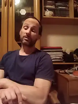 FireFox Feel online show from 03-20-25, 05:25