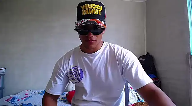 teddyfit19cm online show from 03-05-25, 03:40