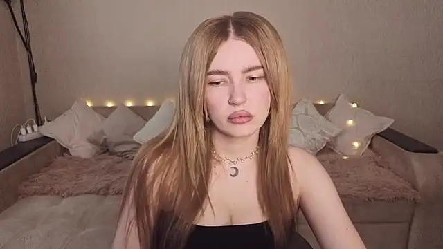 ViolettaLopez online show from 06-16-26, 03:01